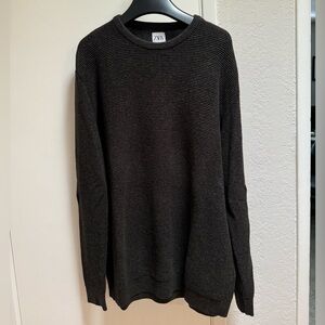 ZARA MEN’S WAFFLE CREWNECK SWEATER